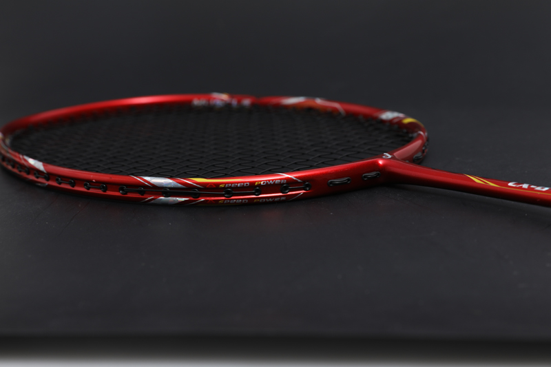 Prémiová karbonová badmintonová raketa CX-B668 Crimson