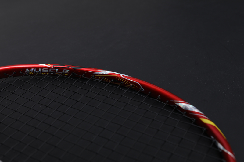 Prémiová karbonová badmintonová raketa CX-B668 Crimson